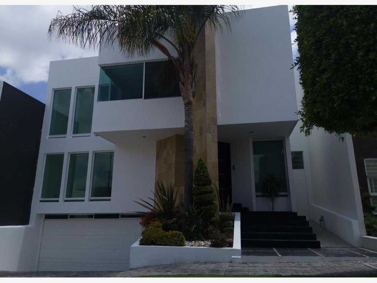 Casa en renta en Lomas de Angelópolis, San Andrés Cholula — foto 1 de 23