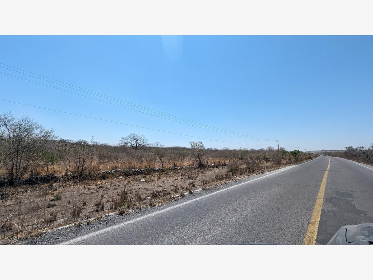 Terreno en renta en Juluapan, Villa de Álvarez — foto 1 de 3