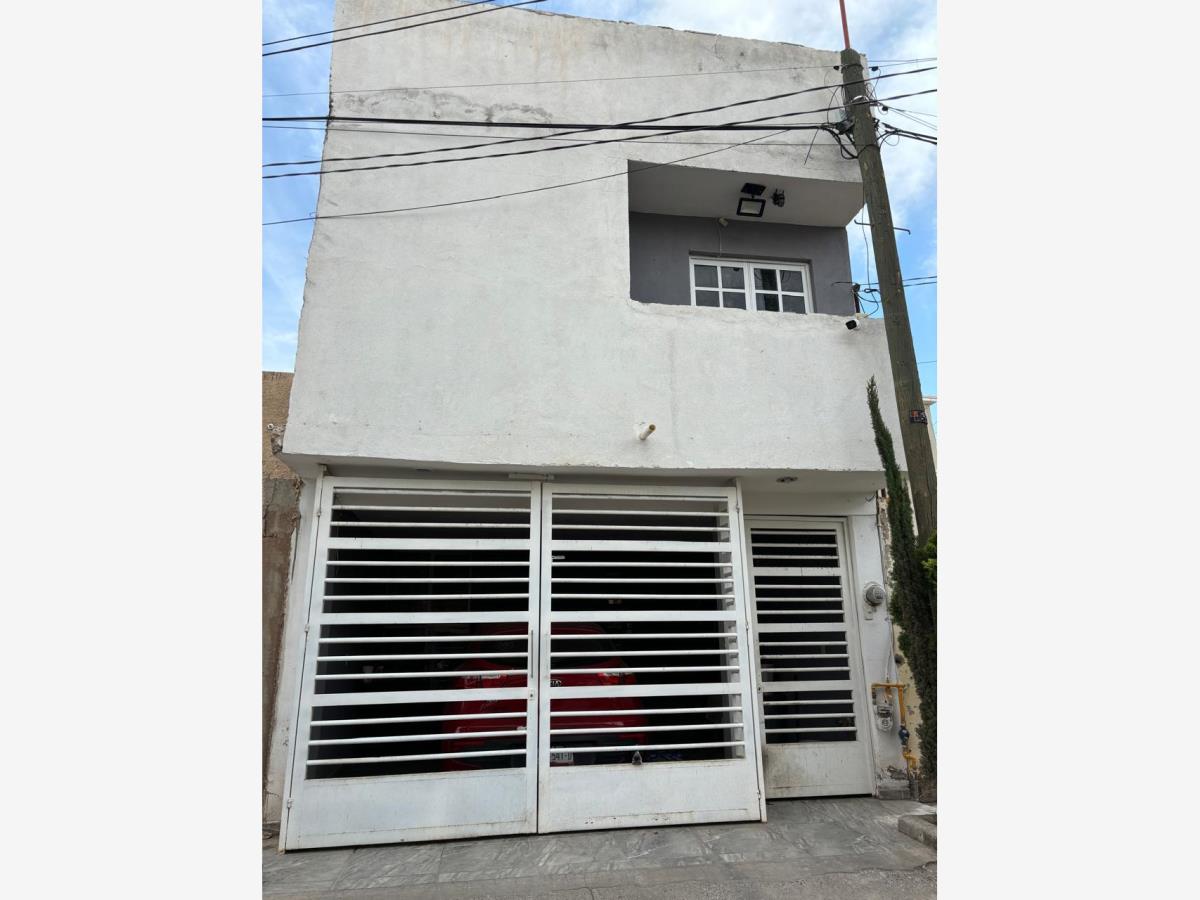 Casa en venta en Las Fuentes, Guadalupe — foto 1 de 2