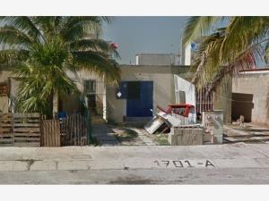 Casa en venta en Hacienda Real del Caribe, Benito Juárez — foto 2 de 4