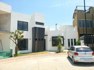 Casa en venta en Residencial Santa Fe, León — foto 2 de 13