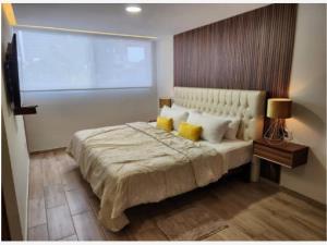 Casa en venta en Bugambilias, Zapopan — foto 3 de 11