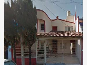 Casa en Echeverría, Guadalajara, Jalisco