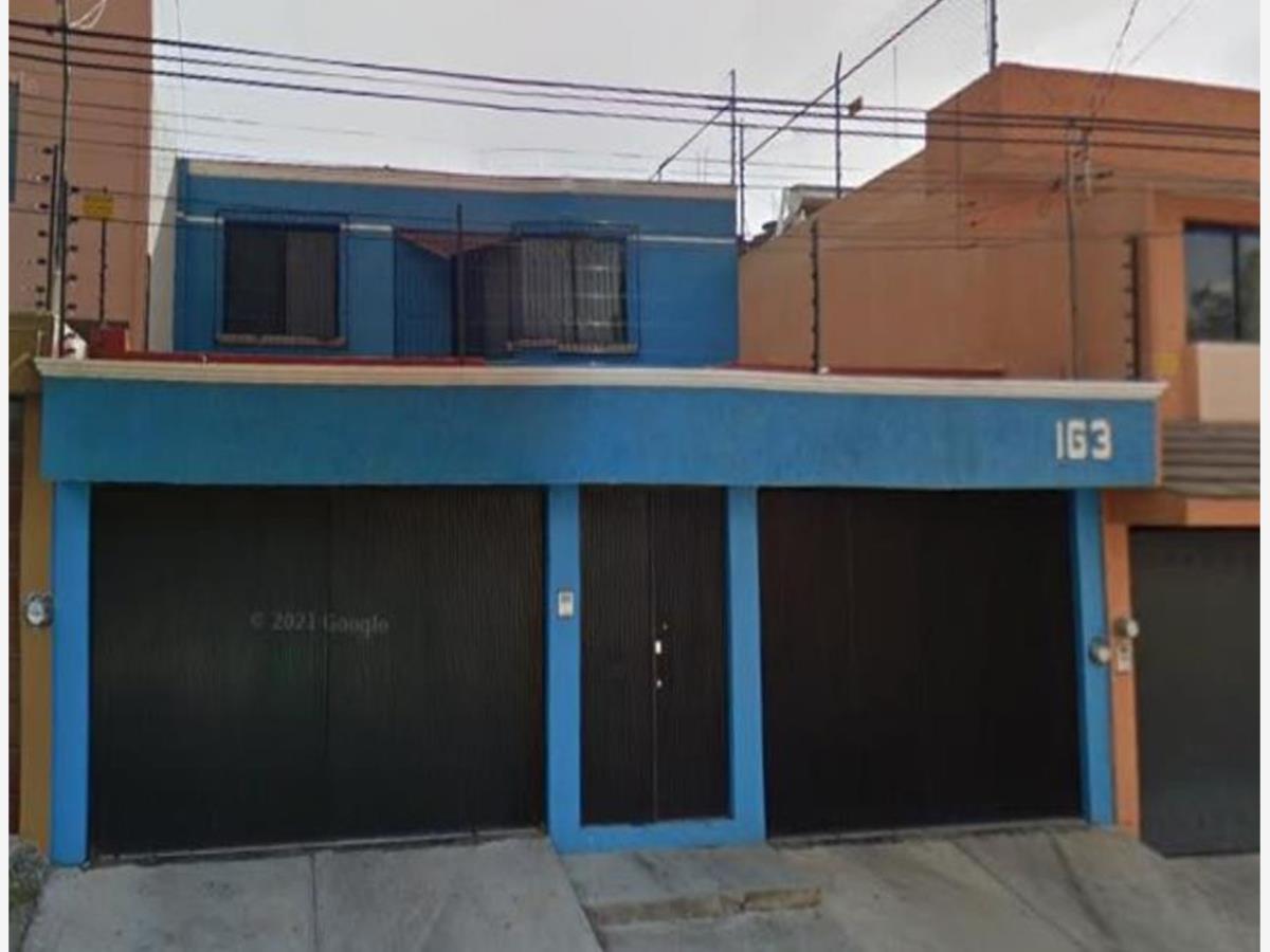 Casa en venta en Lomas de Vista Bella, Morelia — foto 1 de 8