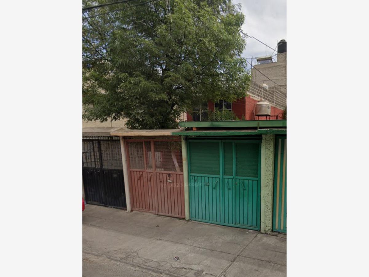 Casa en venta en Unidad Vicente Guerrero, Iztapalapa — foto 1 de 15