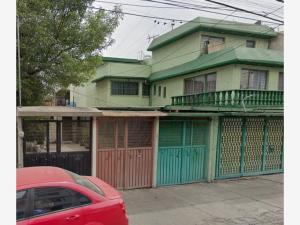 Casa en venta en Unidad Vicente Guerrero, Iztapalapa — foto 2 de 15