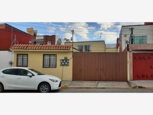 Departamento en renta en San Salvador Tizatlalli, Metepec, México