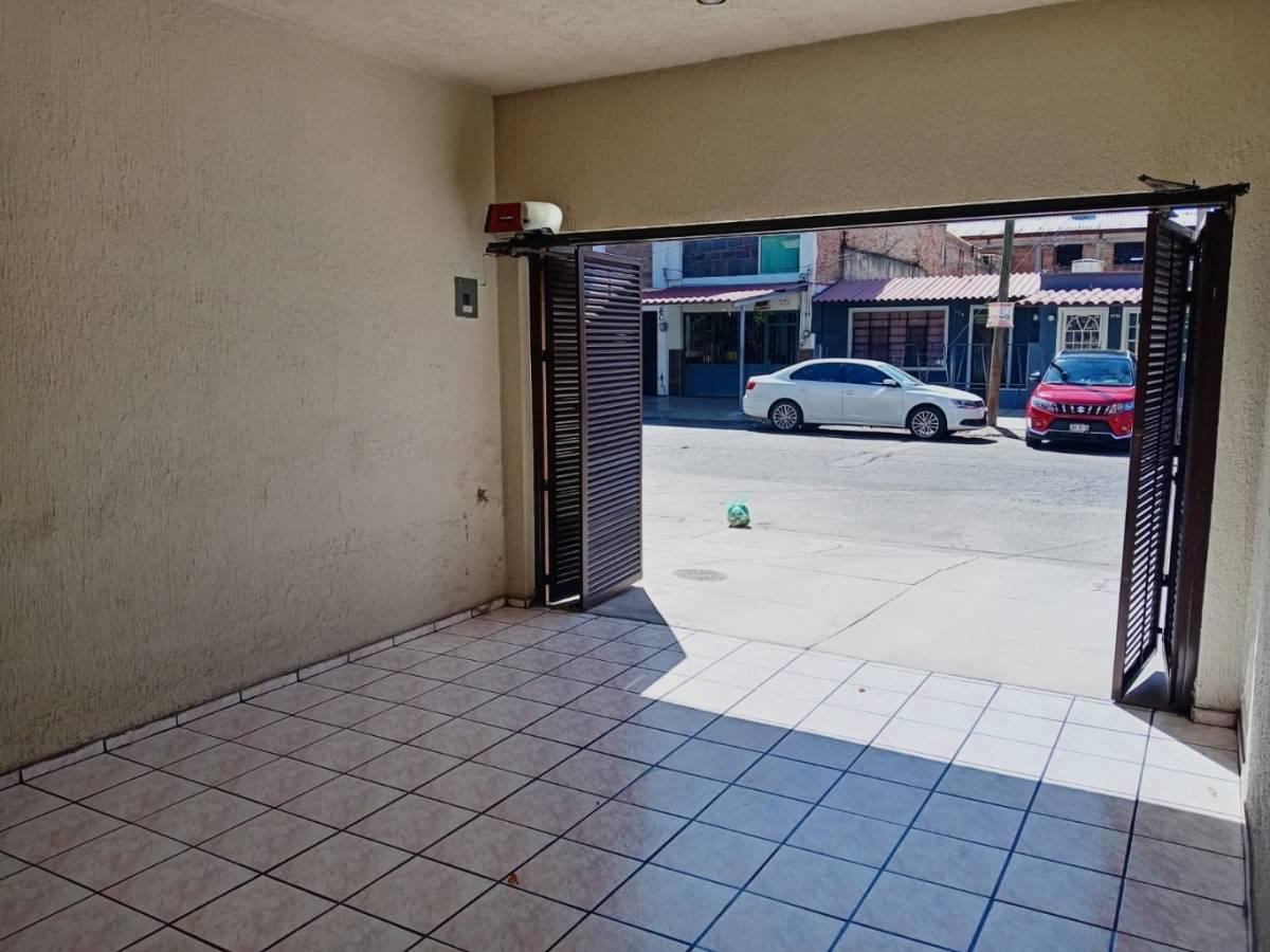 Casa en venta en San Antonio, Guadalajara — foto 1 de 22