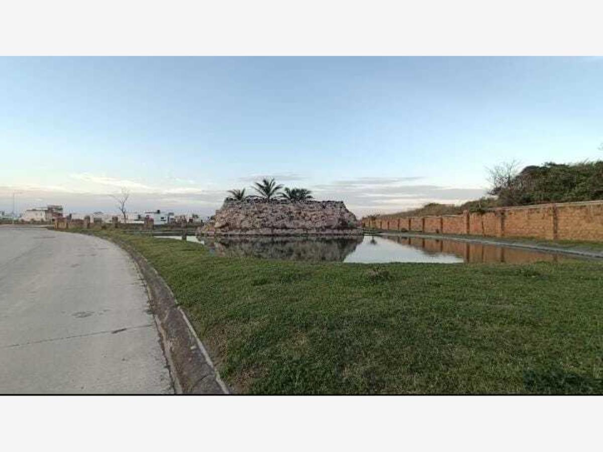 Terreno en venta en Costa Diamante, Alvarado — foto 1 de 9