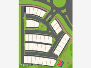 Terreno en venta en Lomas de Angelópolis, San Andrés Cholula — foto 2 de 4