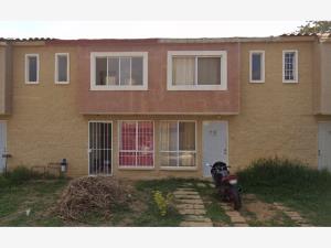 Casa en venta en Real del Valle, Villa de Zaachila — foto 2 de 16
