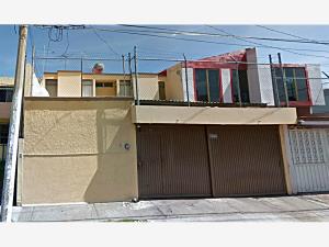 Casa en venta en Las Arboledas, Celaya — foto 2 de 8