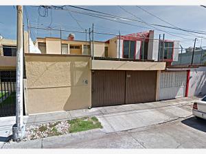 Casa en venta en Las Arboledas, Celaya — foto 3 de 8