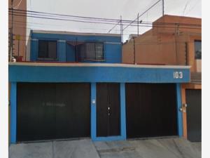 Casa en remate en Lomas de Vista Bella, Morelia, Michoacán de Ocampo