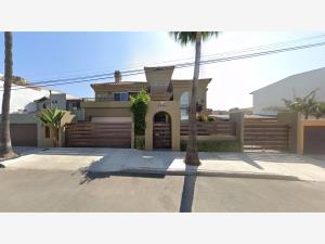 Casa en venta en Playas de Tijuana Sección Costa de Oro, Tijuana — foto 2 de 12