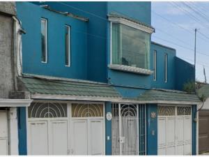 Casa en venta en Parques Nacionales, Toluca — foto 2 de 7
