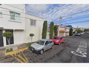 Casa en remate en Chapultepec Sur, Morelia, Michoacán de Ocampo