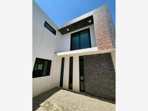 Casa en venta en Santa Cruz Quilehtla, Santa Cruz Quilehtla, Tlaxcala