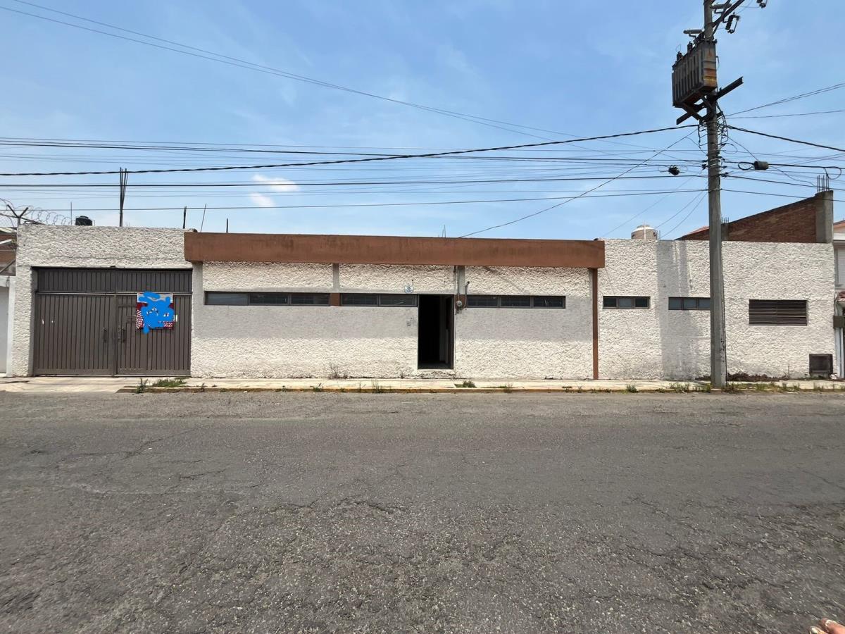 Bodega en renta en Xinantecatl, Metepec — foto 1 de 9