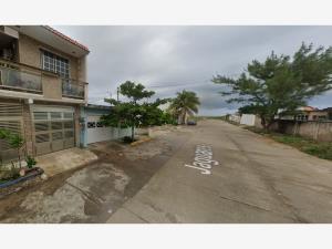 Casa en venta en Ciudad Olmeca, Coatzacoalcos — foto 2 de 10