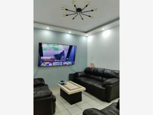 Casa en venta en Jardines de las Fuentes, Zapopan — foto 3 de 11