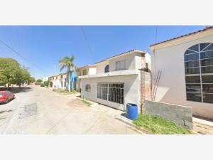 Casa en venta en Rincon San Antonio, Gómez Palacio — foto 2 de 12