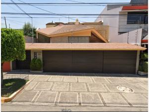 Casa en Ciudad Satelite, Naucalpan de Juárez, México