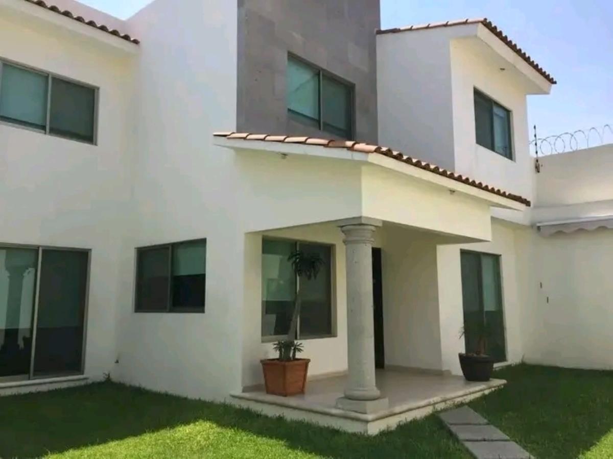 Casa en venta en Tres de Mayo, Emiliano Zapata — foto 1 de 30