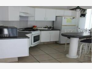 Departamento en venta en Club de Golf Marina Ixtapa, Zihuatanejo de Azueta — foto 3 de 13