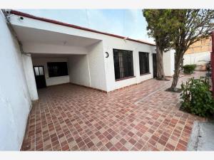 Casa en venta en Saltillo Centro, Saltillo — foto 2 de 10