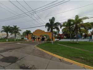 Casa en venta en Jardines Del Edén, Tlajomulco de Zúñiga — foto 3 de 12