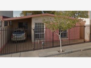 Casa en venta en Burócrata, Juárez — foto 2 de 11