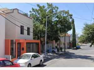Casa en venta en Jardines de Altavista, Monterrey — foto 2 de 8