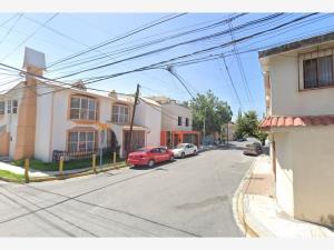 Casa en venta en Jardines de Altavista, Monterrey — foto 3 de 8