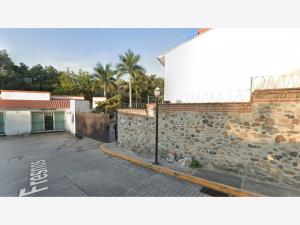 Casa en venta en Lomas de Tzompantle, Cuernavaca — foto 3 de 7