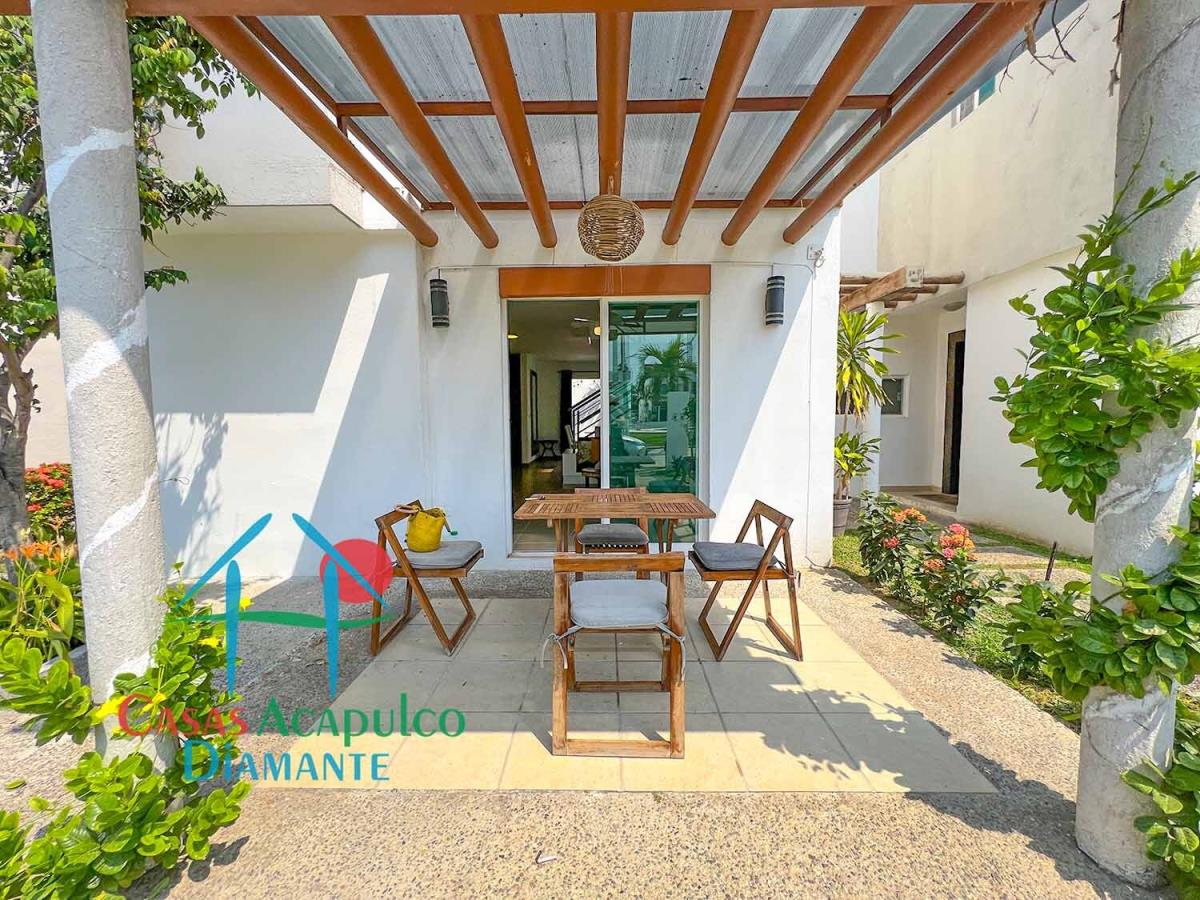 Casa en renta vacacional con 3 recámaras para 6 personas Casa en renta vacacional con 3 recámaras para 6 personas