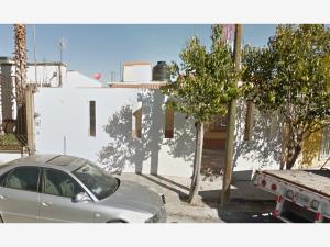 Casa en venta en Valle Dorado, Torreón — foto 2 de 15
