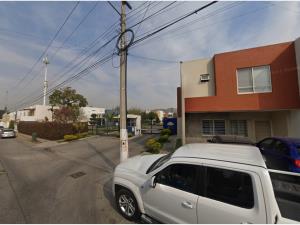 Casa en venta en Parques del Bosque, San Pedro Tlaquepaque — foto 3 de 12