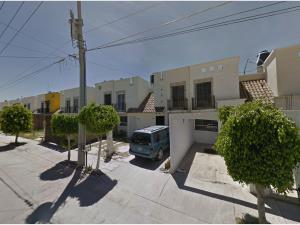 Casa en venta en Pedregal del Carmen, León — foto 2 de 12