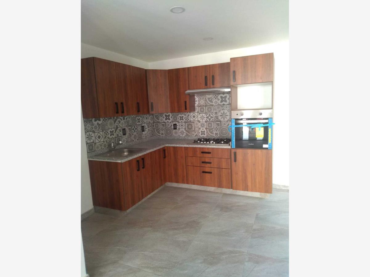 Casa en renta en Lomas de la Carcaña, San Pedro Cholula — foto 1 de 24