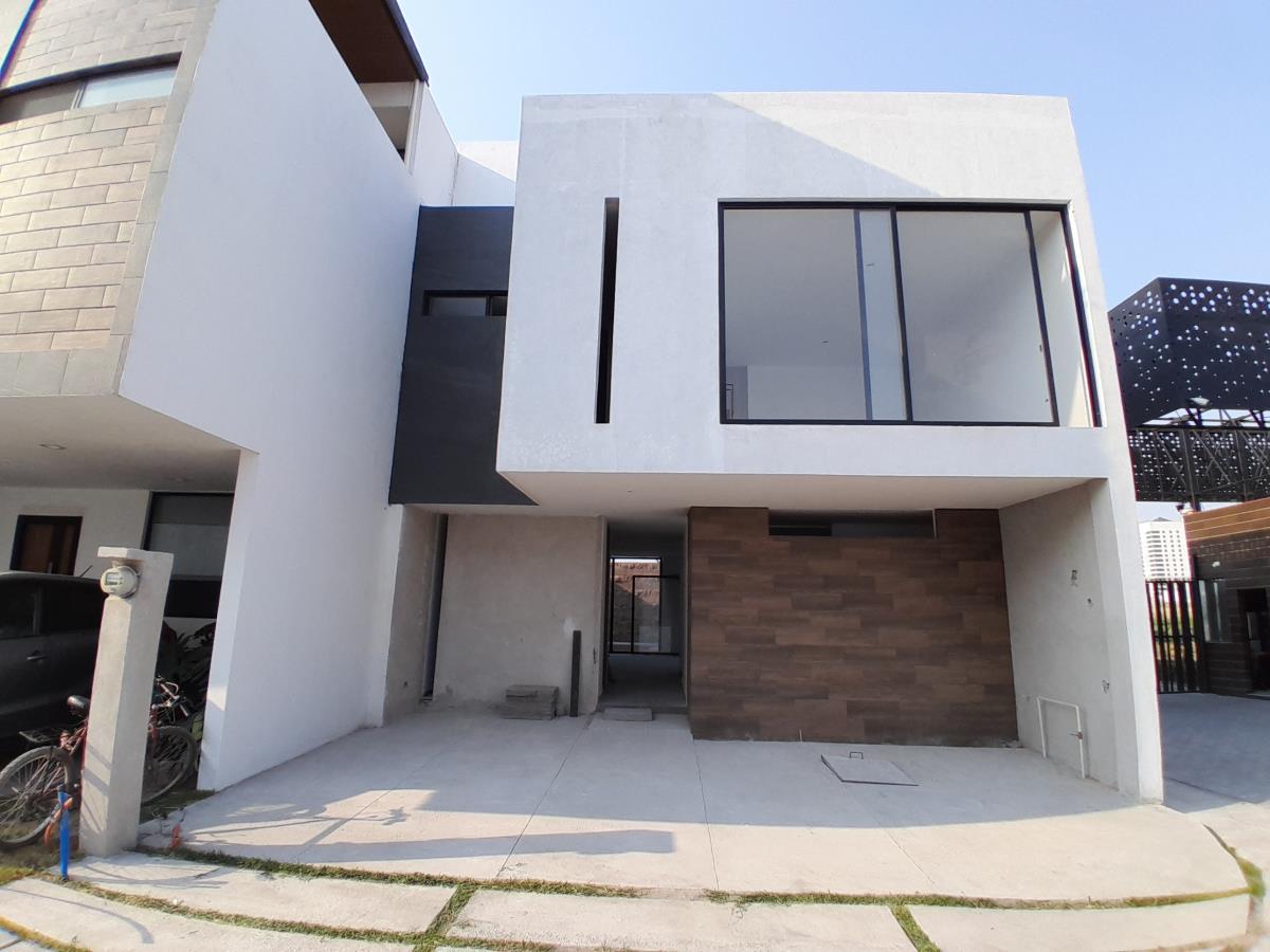 Casa en venta en San Bernardino Tlaxcalancingo, San Andrés Cholula — foto 1 de 21