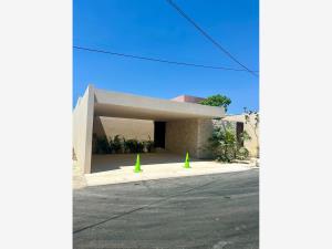 Casa en venta en Cholul, Mérida — foto 2 de 37