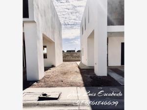 Casa en venta en Altaria Residencial, Mexicali — foto 3 de 19