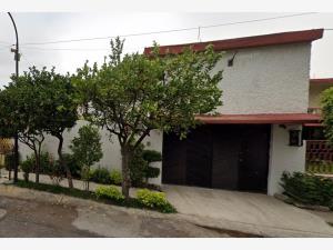 Casa en venta en Las Alamedas, Atizapán de Zaragoza — foto 2 de 9