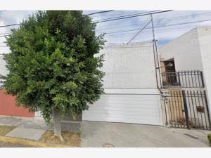 Casa en Jardines de San Manuel, Puebla, Puebla