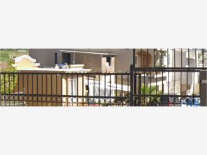 Casa en venta en Villa Residencial Santa Fe 1ra. Sección, Tijuana — foto 2 de 4
