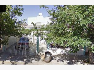 Casa en venta en Pradera Dorada, Juárez — foto 2 de 10