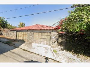 Casa en Lomas de Tetela, Cuernavaca, Morelos