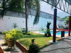 Quinta en venta en Jardines de la Silla (Jardines), Juárez — foto 2 de 10