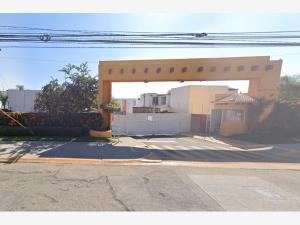 Casa en venta en La Tijera, Tlajomulco de Zúñiga — foto 2 de 10